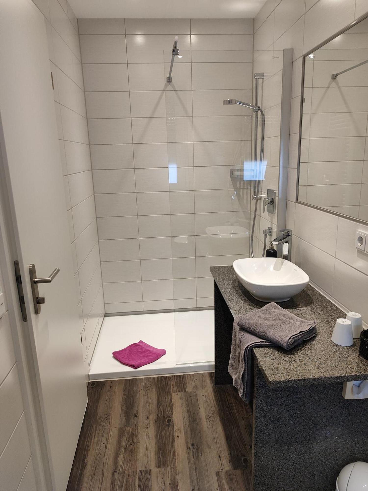 Hotel Gaestehaus Stock Zimmer Baeumle Friedrichshafen Exterior foto